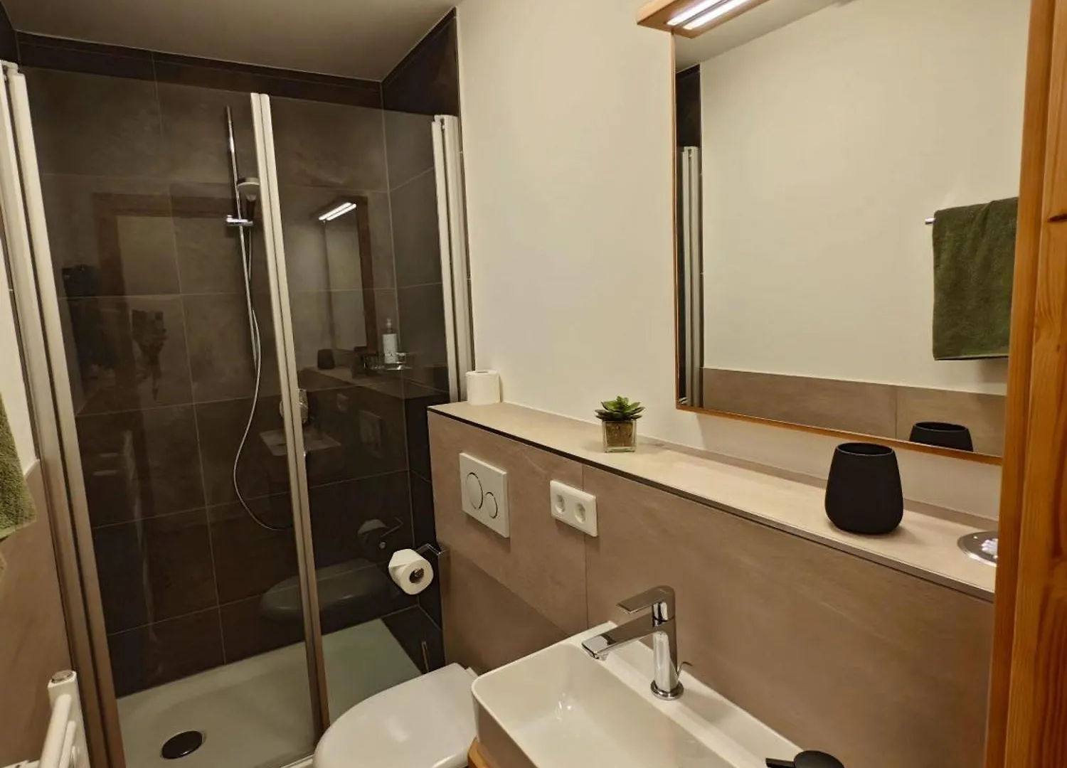 Inn Gasthaus Rotes Ross Eckental Germany